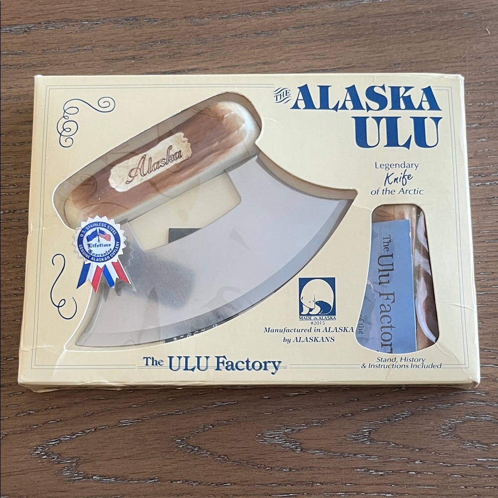 Vintage Alaska Ulu Knife with Stand NIB